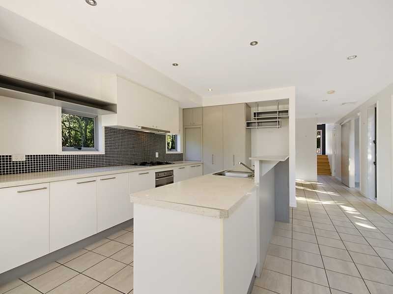 11 Boardwalk Blvd, Mount Coolum QLD 4573