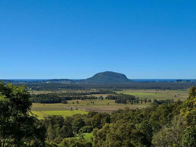 179 Elouera Drive, North Arm QLD 4561