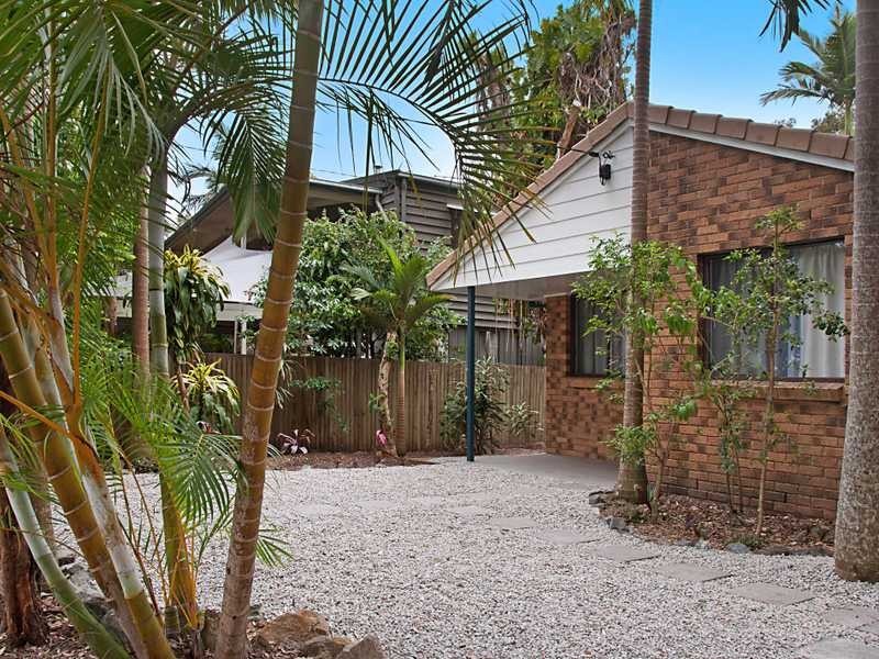39 Pandanus Avenue, Coolum Beach QLD 4573