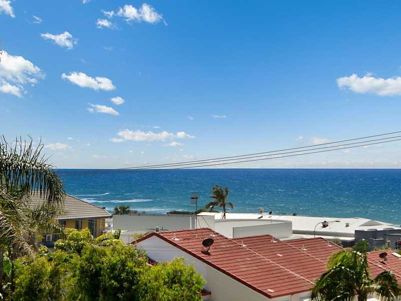 4 / 8 Coolum Terrace, Coolum Beach QLD 4573