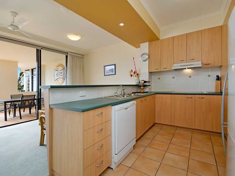 4 / 8 Coolum Terrace, Coolum Beach QLD 4573