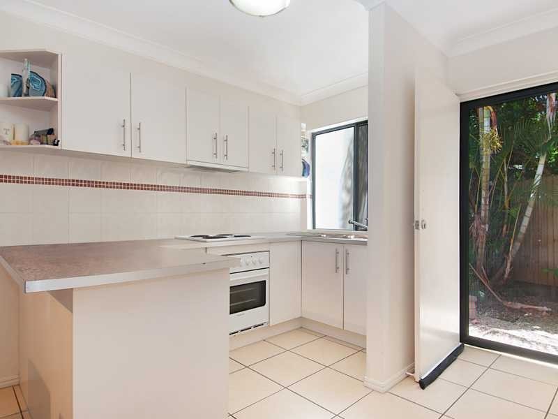 8 / 26 Greenoaks Drive, Coolum Beach QLD 4573