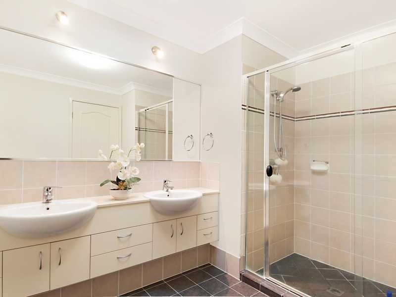 9 / 6 Suncoast Beach Drive, Mount Coolum QLD 4573