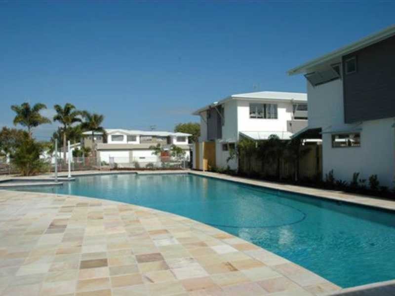 9 / 6 Suncoast Beach Drive, Mount Coolum QLD 4573