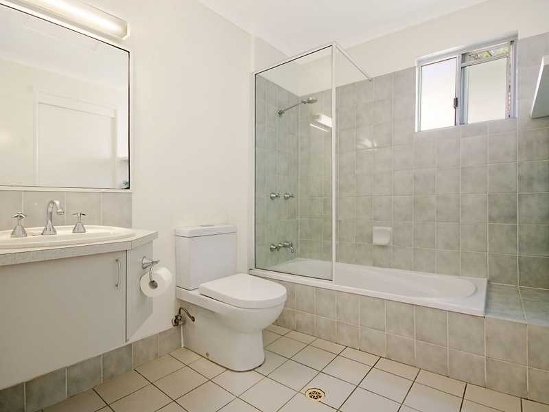 4/75 Noosa Parade, Noosa Heads QLD 4567