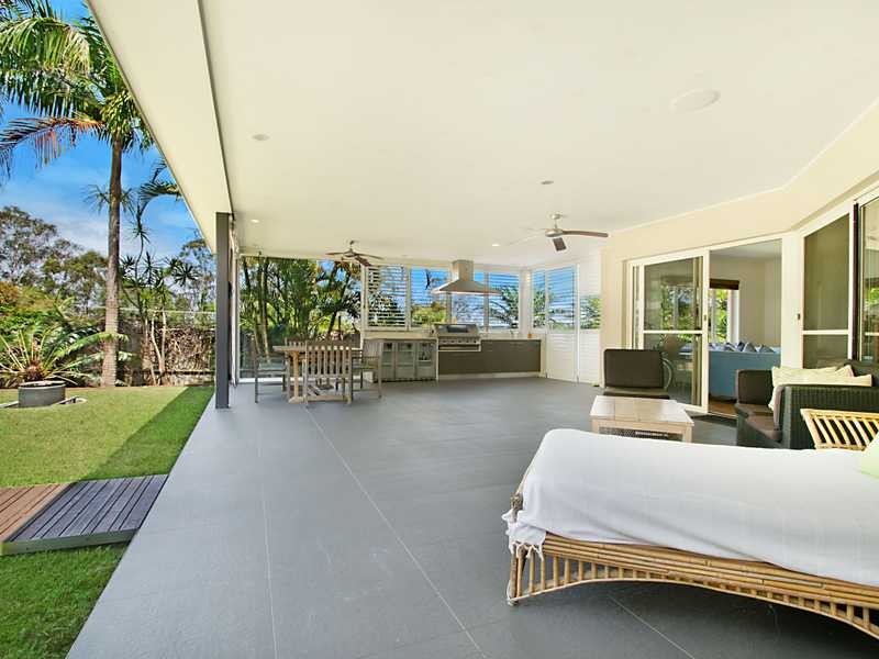 8 Scottlynd Street, Coolum Beach QLD 4573