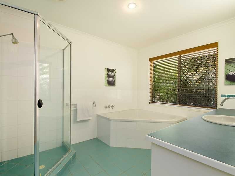 8 Scottlynd Street, Coolum Beach QLD 4573