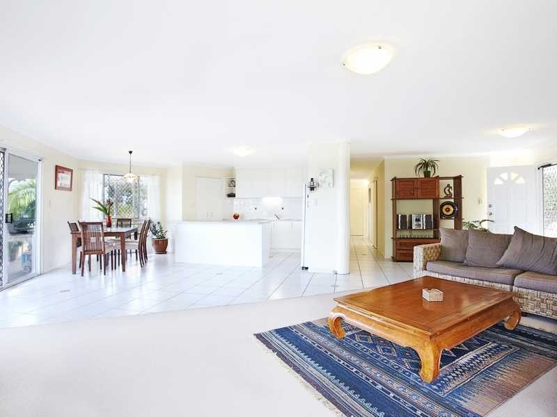 2 Caladenia Court, Maroochy River QLD 4561