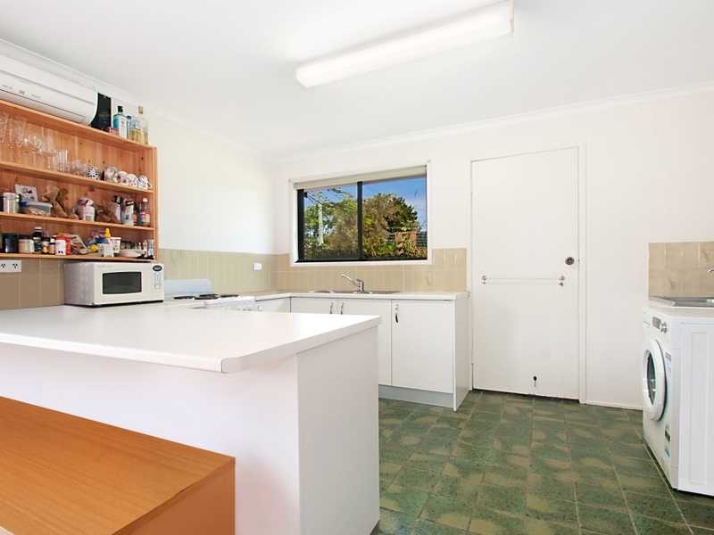 2 / 31 Second Avenue, Coolum Beach QLD 4573