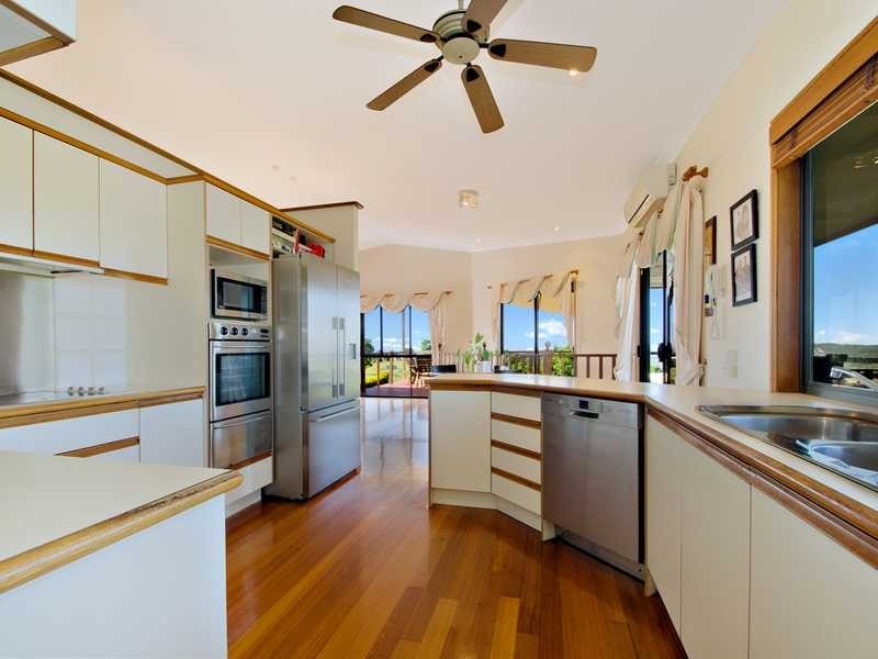 160 Ocean Vista Drive, Maroochy River QLD 4561