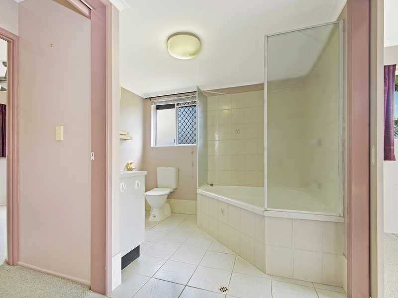 1 / 38 First Avenue, Coolum Beach QLD 4573