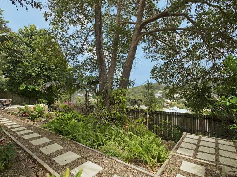 11 Amethyst Place, Yaroomba QLD 4573