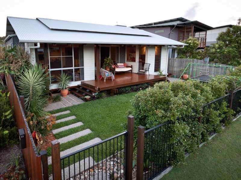 12 Boardrider Crescent, Mount Coolum QLD 4573