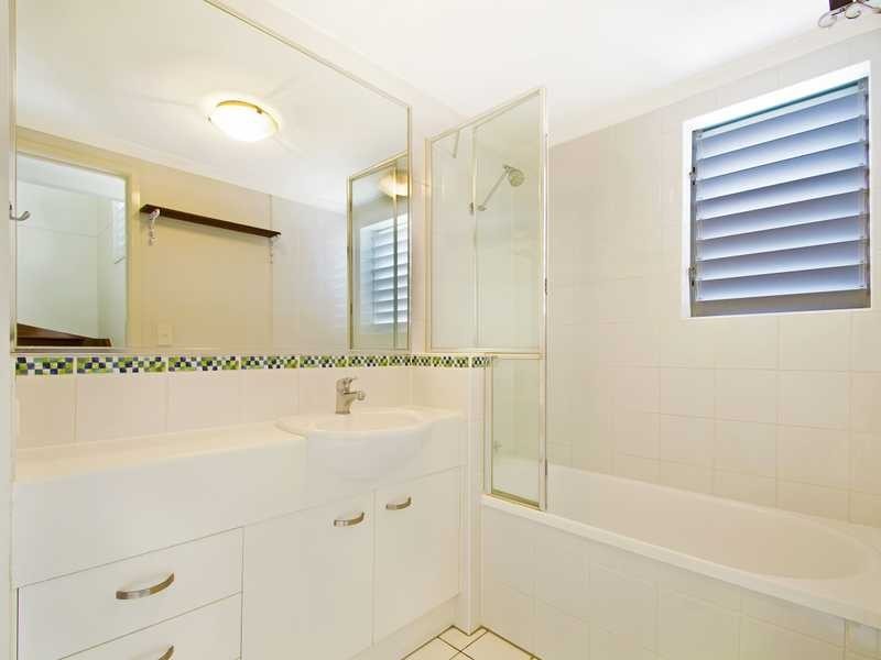 1/22 Frank Street, Coolum Beach QLD 4573