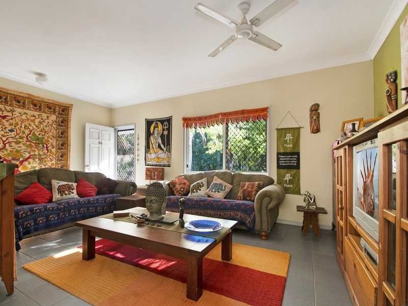 60 Pandanus Avenue, Coolum Beach QLD 4573