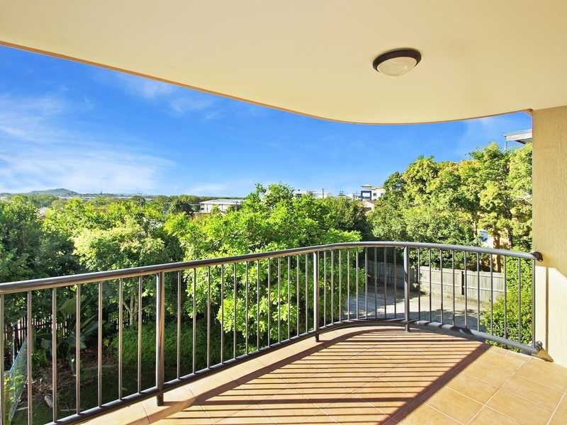 Coolum Beach QLD 4573