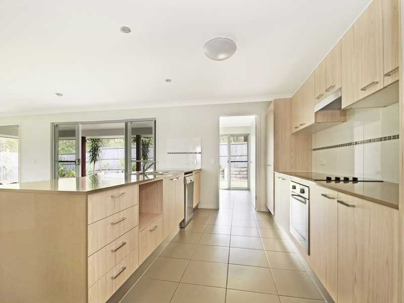 27 Kingsmill Circuit, Peregian Springs QLD 4573