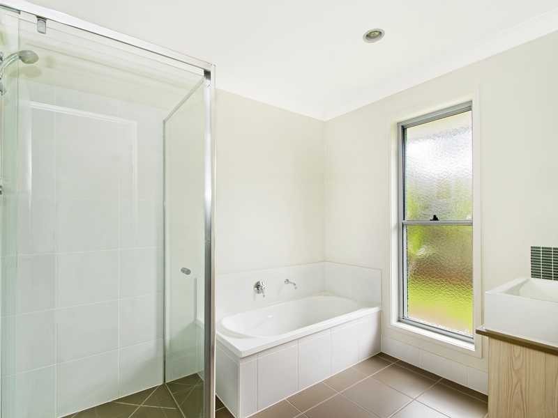 27 Kingsmill Circuit, Peregian Springs QLD 4573