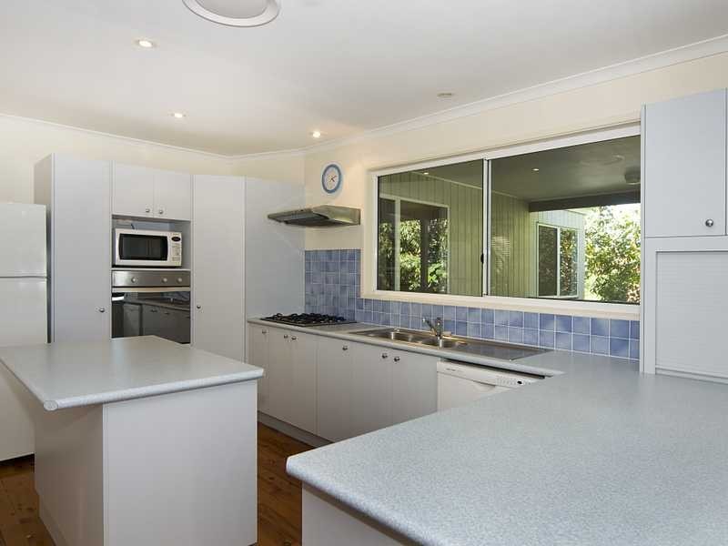 154 Grandview Drive, Coolum Beach QLD 4573
