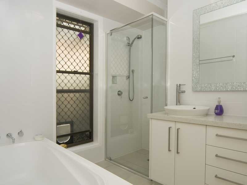 24 Warran Road, Coolum Beach QLD 4573