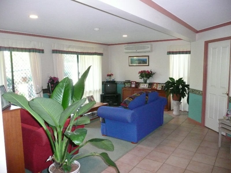 11 Marakari Crescent, Coolum Beach QLD 4573