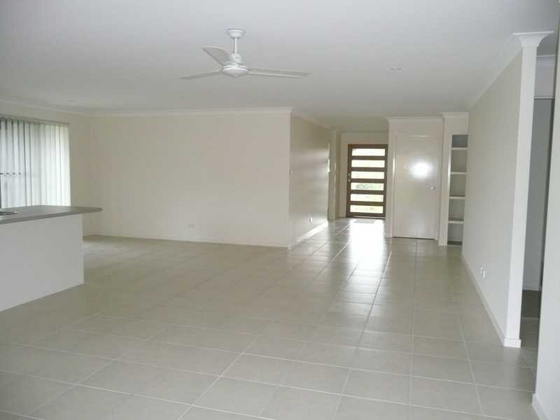 18 Riviera Crescent, Peregian Springs QLD 4573