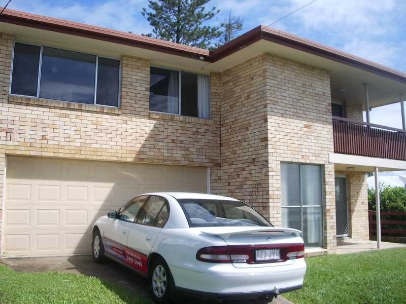 10 Pacific Terrace, Coolum Beach QLD 4573