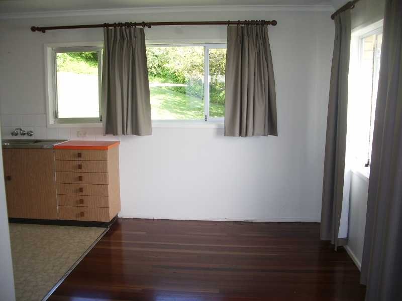 10 Pacific Terrace, Coolum Beach QLD 4573