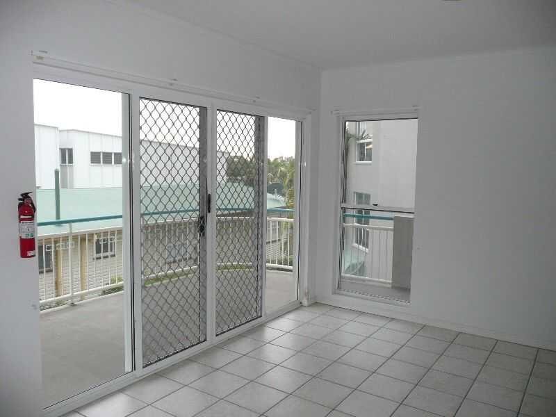 Unit 4/125 Coolum Terrace, Coolum Beach QLD 4573