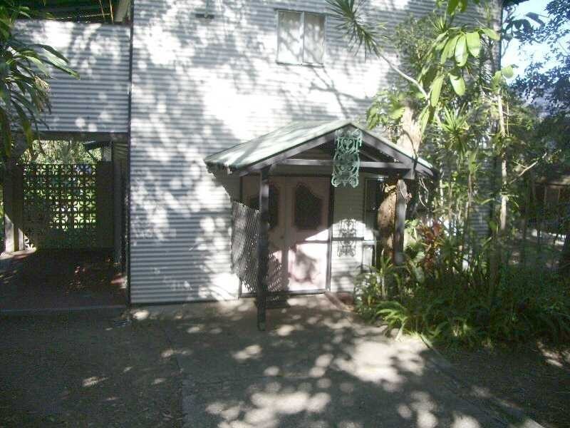 Unit 1/9 Edward Street, Point Arkwright QLD 4573