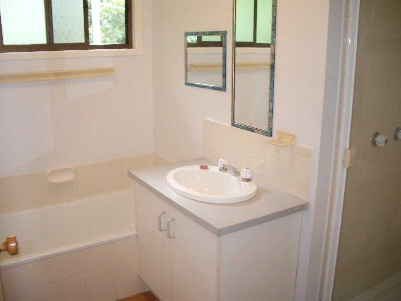 9 Beryl Terrace, Mount Coolum QLD 4573