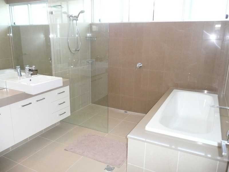 11 Whitehaven Parade, Coolum Beach QLD 4573