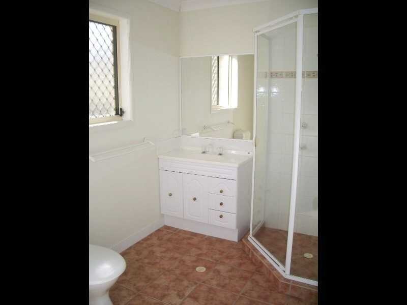 90 Yungar St, Coolum Beach QLD 4573