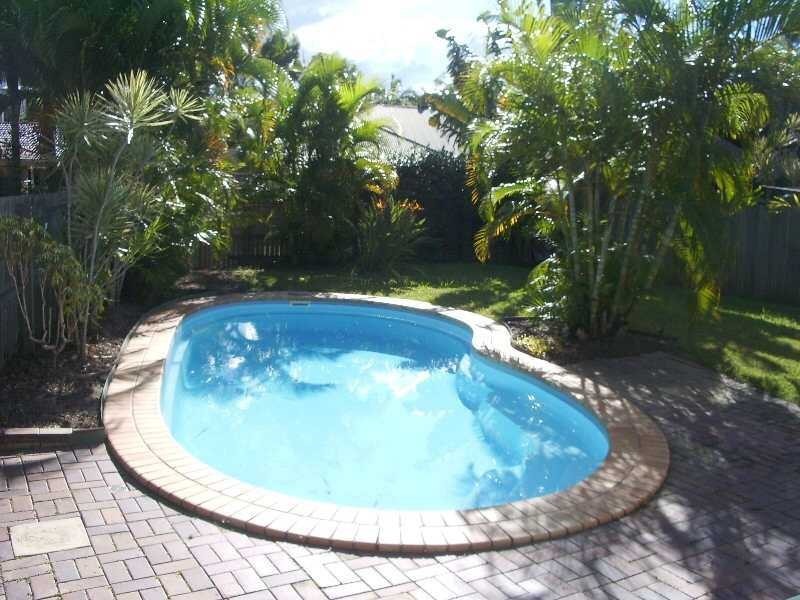 90 Yungar St, Coolum Beach QLD 4573