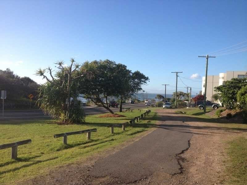 Unit 2/1694 David Low Way, Coolum Beach QLD 4573