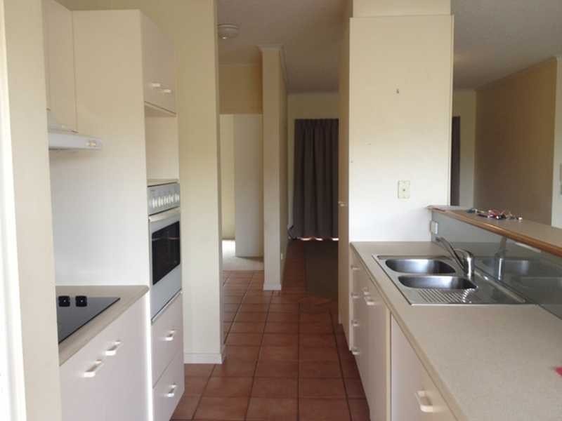 Unit 2/1694 David Low Way, Coolum Beach QLD 4573