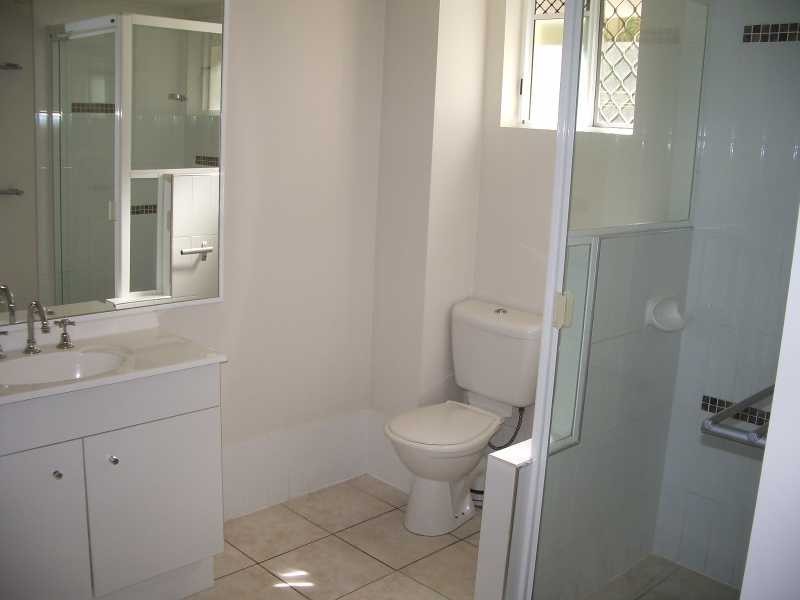 Unit 2/1 First Avenue, Coolum Beach QLD 4573