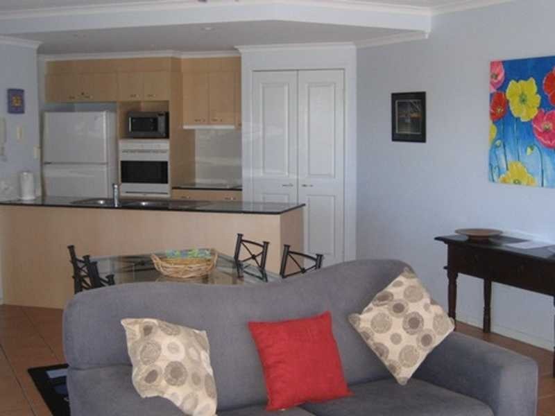 Unit 5/15 Andrew Street, Point Arkwright QLD 4573