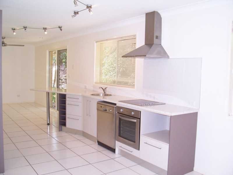 85 Mountain View Drive, Mount Coolum QLD 4573