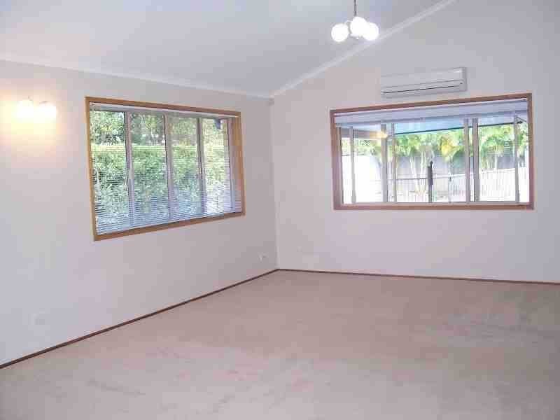 8 Kallatina Court, Mount Coolum QLD 4573