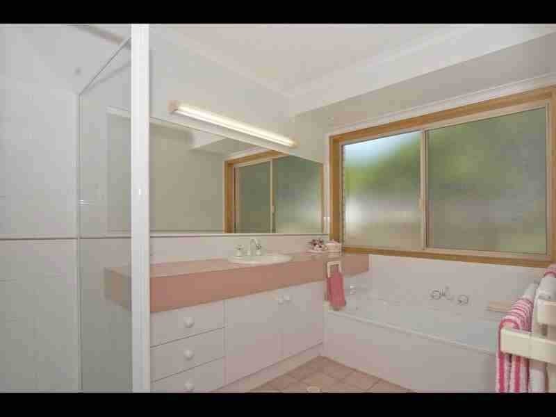 8 Kallatina Court, Mount Coolum QLD 4573