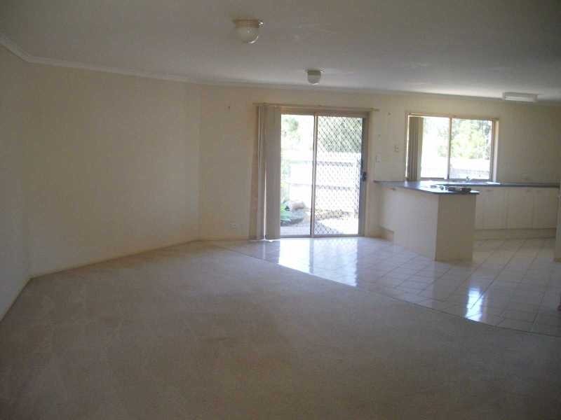 Unit 3/40 Jarnahill Drive, Mount Coolum QLD 4573