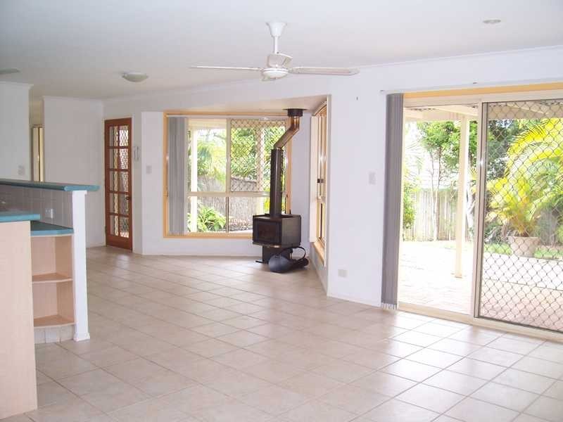 10 Joni Court, Bli Bli QLD 4560