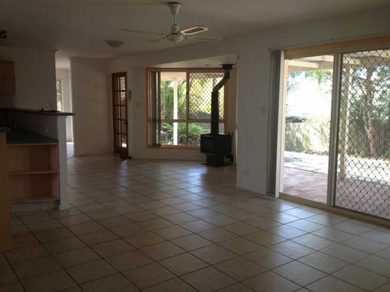 10 Joni Court, Bli Bli QLD 4560