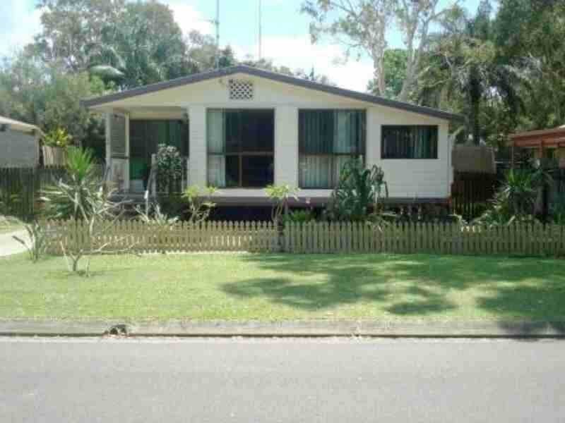 44 Pandanus Avenue, Coolum Beach QLD 4573