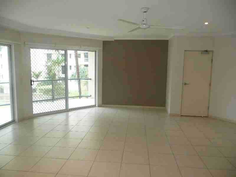 Unit 2/11 Coolum Terrace, Coolum Beach QLD 4573