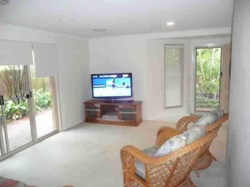 20 Tanah Street East, Mount Coolum QLD 4573