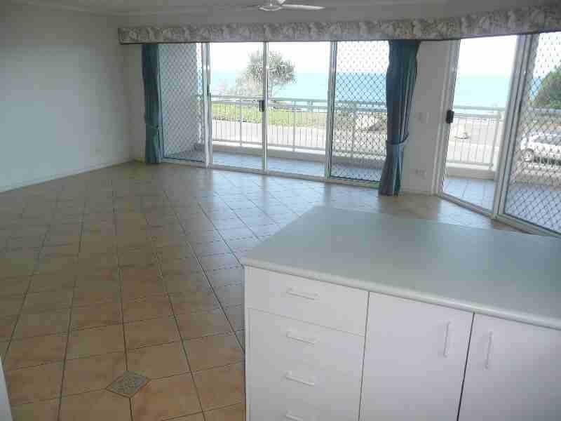 Unit 3/1706 David Low Way, Coolum Beach QLD 4573