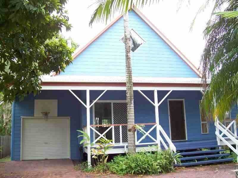 40 Pandanus Avenue, Coolum Beach QLD 4573