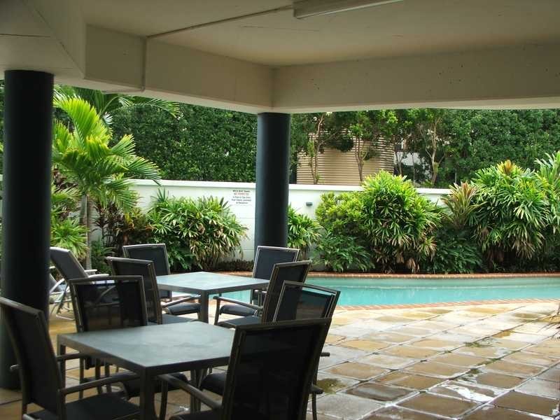 Unit 2/23 Beach Road, Coolum Beach QLD 4573